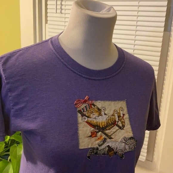 Cat Lady Purple Beach T-Shirt - Picture 6 of 9